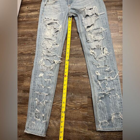 Rag and Bone The Dre Light Wash Heavily Distressed Boyfriend Jeans Size 25 - Picture 5 of 13